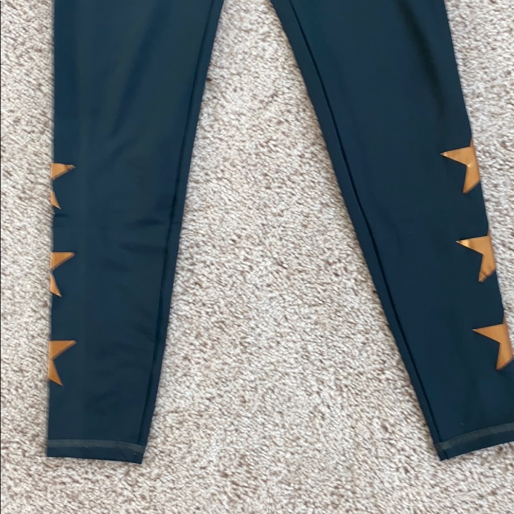 Strut This Leggings View 3